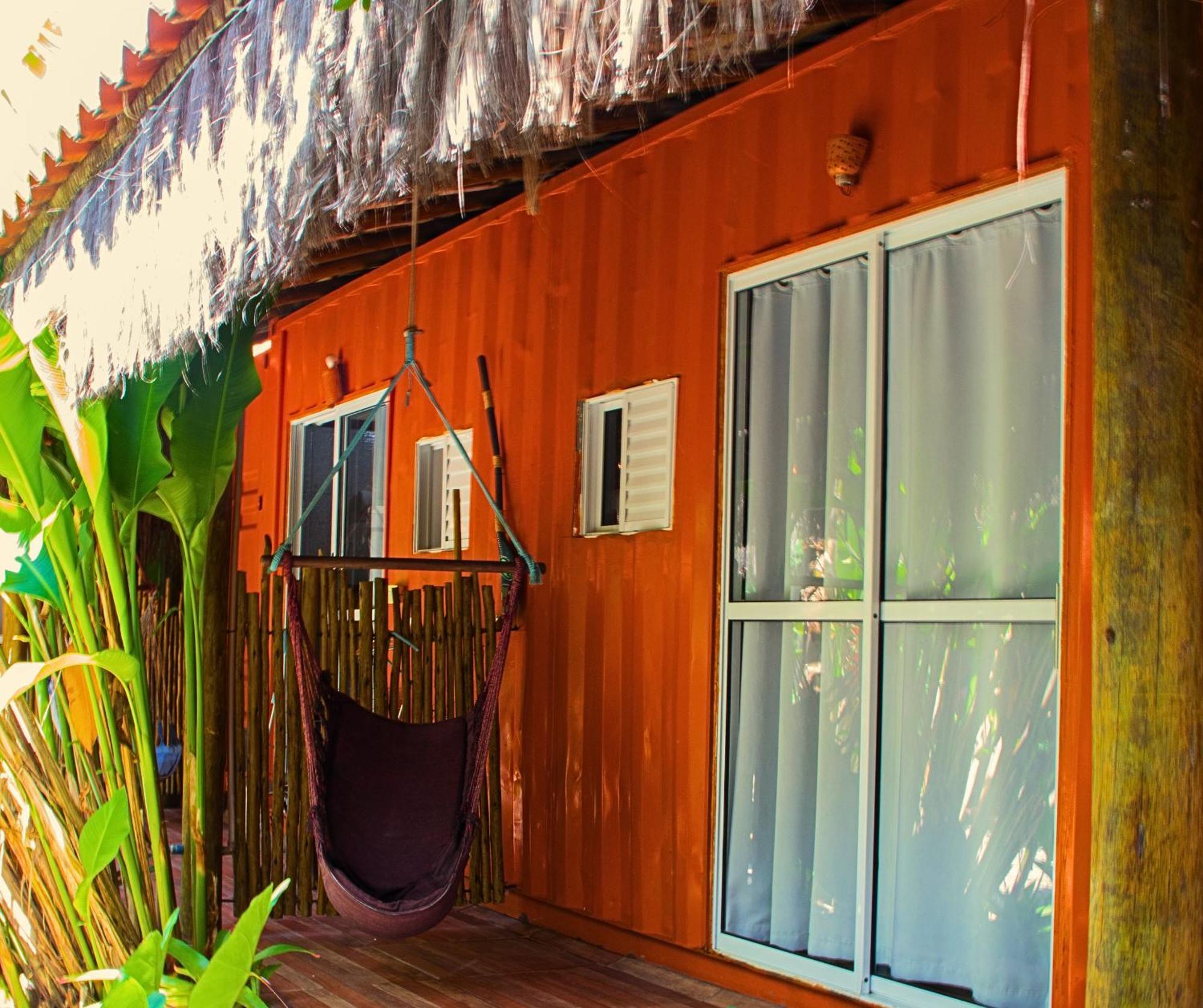 Pousada Papaya Container Ubatuba Exterior photo